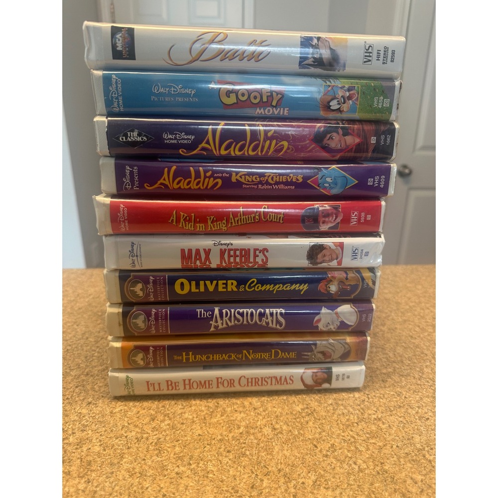 Disney VHS Movie Lot of 10 Aladdin Goofy Movie Aristocats Balto Kids Classics